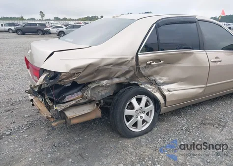 2005 Honda Accord 3.0 Ex z USA, uszkodzony, nr VIN 1HGCM66535A035612